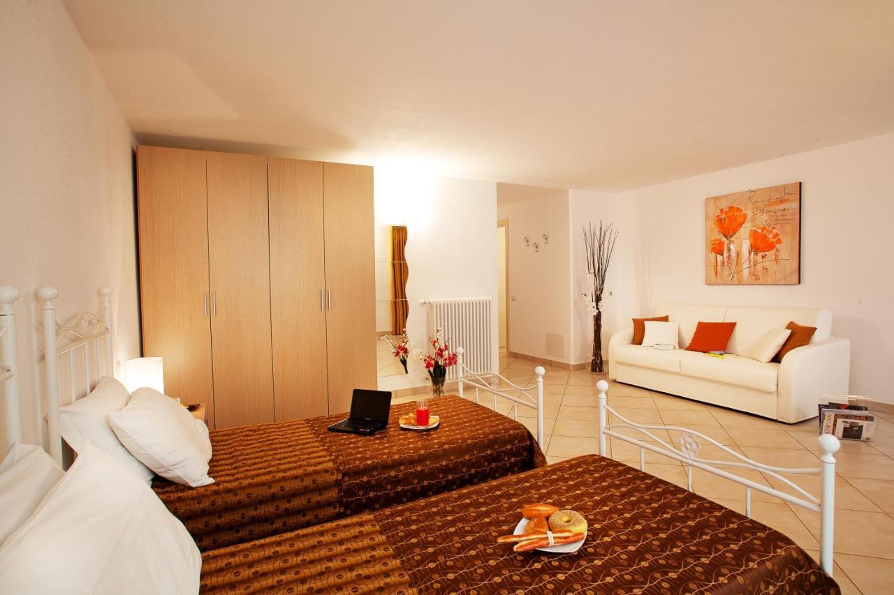 Tremezzo Residence-11 Apartments To Choose From In An Exclusive Residence By Italian Apartments Luaran gambar