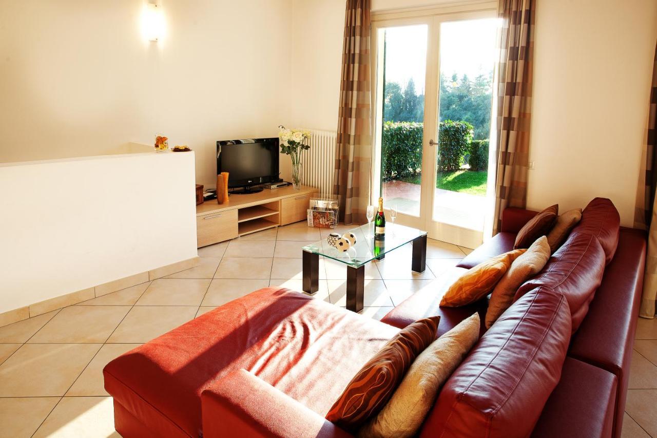 Tremezzo Residence-11 Apartments To Choose From In An Exclusive Residence By Italian Apartments Luaran gambar